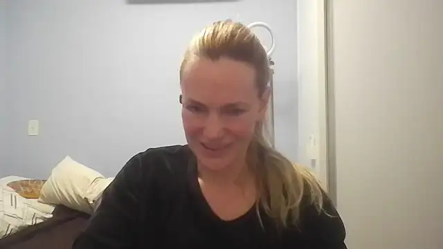 Annylove1 online show from 06/28/26, 12:27