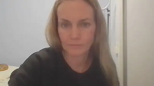 Annylove1 online show from 07/22/26, 12:13