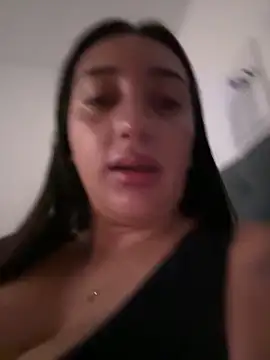 Snapshot of Hannahoff chatting on 09/24/25, 07:17 Hannahoff online show from 09/24/25, 07:17