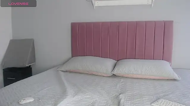 Snapshot of Danii_vg1 chatting on 05/29/26, 12:47 Danii vg1 online show from 05/29/26, 12:47