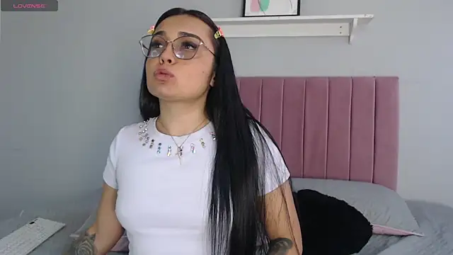 Danii vg1 online show from 07/06/26, 03:03