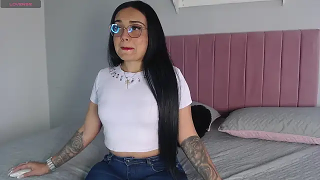 Danii vg1 online show from 07/10/26, 12:19