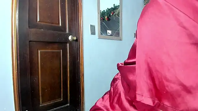 Sinthia Collins online show from 12/20/24, 03:10