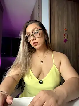 Im sophiie online show from 06/11/26, 07:06