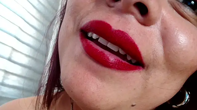 VIOLETTA-HOT online show from 01/22/25, 04:44