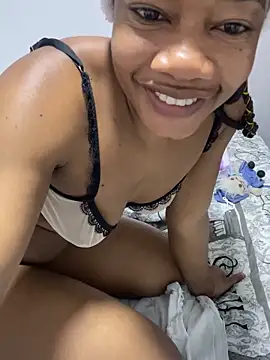  yisela  online show from 12/05/24, 01:47