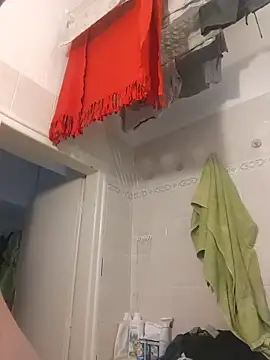 Snapshot of Matttthees chatting on 11/21/25, 10:36 Matttthees online show from 11/21/25, 10:36