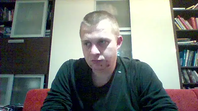 Snapshot of Matttthees chatting on 11/28/25, 12:57 Matttthees online show from 11/28/25, 12:57