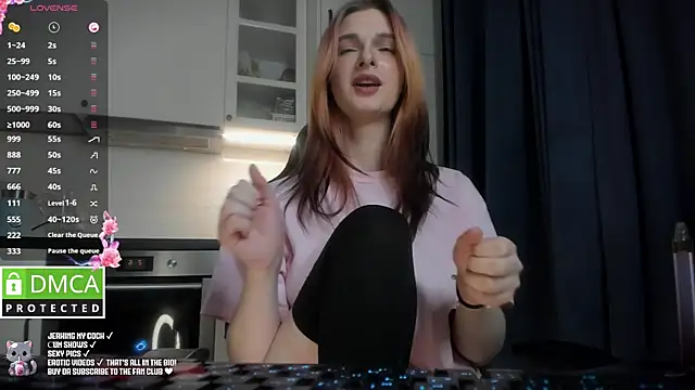 Lee Loo online show from 01/19/25, 03:32