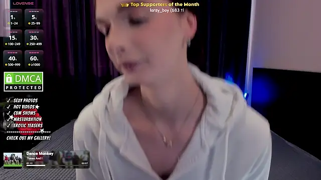 Lee Loo online show from 05/19/26, 04:02