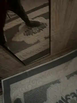 Snapshot of Ca414 chatting on 10/05/25, 09:18 Ca414 online show from 10/05/25, 09:18