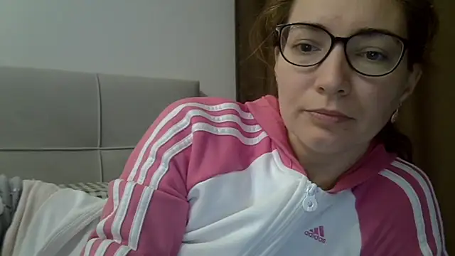 Snapshot of Ashleyspice chatting on 11/18/25, 04:28 Ashleyspice online show from 11/18/25, 04:28