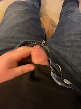 Snapshot of Joeangus87 chatting on 12/15/24, 02:08 Joeangus87 online show from 12/15/24, 02:08