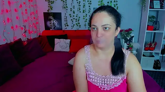 DarlingMilf online show from 09/24/25, 06:11