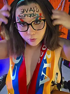 Laura takint online show from 06/23/26, 04:16