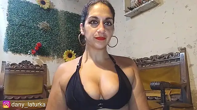 Bellydancerhot online show from 01/22/25, 05:05