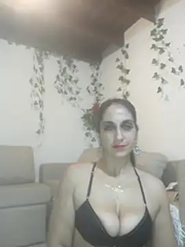 Snapshot of Bellydancerhot chatting on 03/19/26, 02:59 Bellydancerhot online show from 03/19/26, 02:59