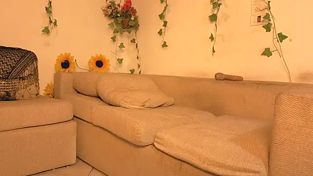 Bellydancerhot online show from 07/18/26, 08:40
