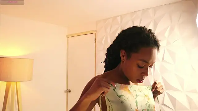 Valeriestyle online show from 12/21/24, 03:58