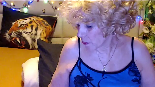 HappyWomanOn online show from 02/08/26, 10:18