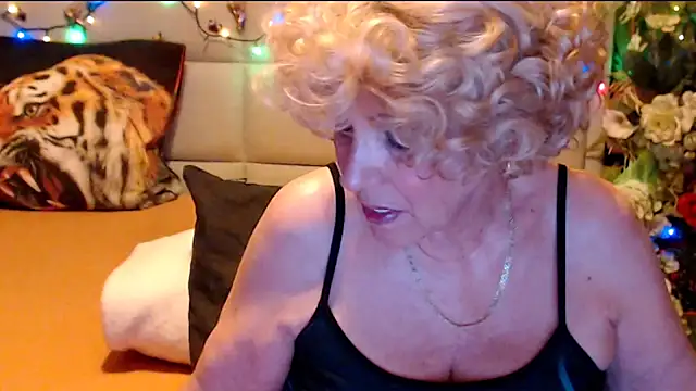 HappyWomanOn online show from 02/12/26, 09:26