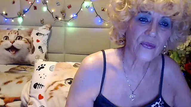 HappyWomanOn online show from 03/19/26, 07:18
