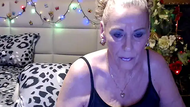 HappyWomanOn online show from 07/21/26, 09:00