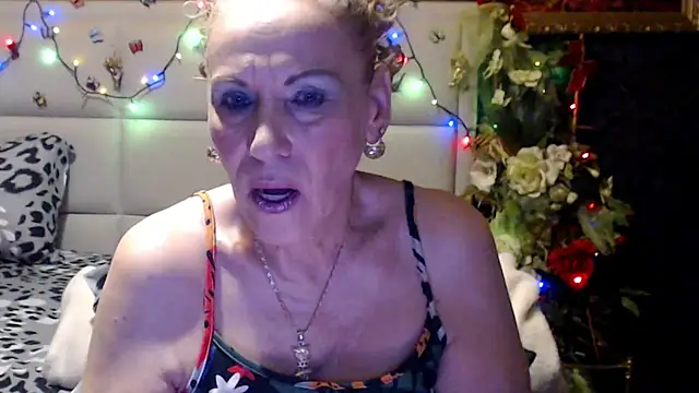 HappyWomanOn online show from 07/23/26, 06:55