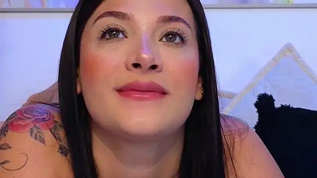 Snapshot of Marianaa_Lopezz chatting on 02/28/25, 03:15 Marianaa Lopezz online show from 02/28/25, 03:15