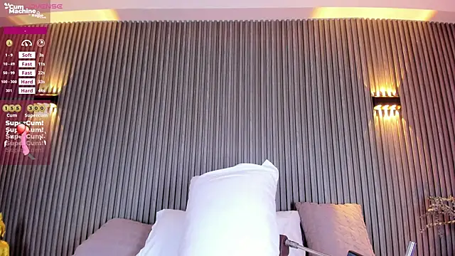 Ahincale online show from 07/28/26, 02:13