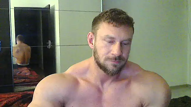 muscularkevin online show from 12/26/24, 05:04