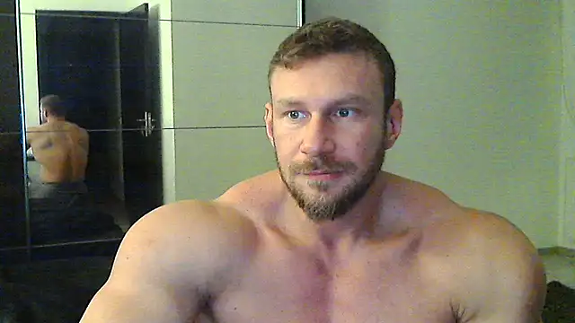 muscularkevin online show from 12/28/24, 02:21