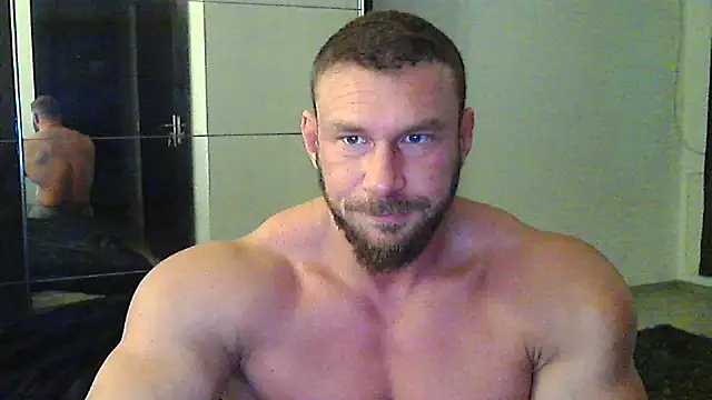 Snapshot of muscularkevin chatting on 11/10/25, 05:28 muscularkevin online show from 11/10/25, 05:28