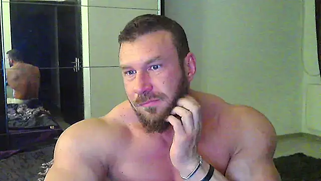 Snapshot of muscularkevin chatting on 04/23/26, 03:30 muscularkevin online show from 04/23/26, 03:30