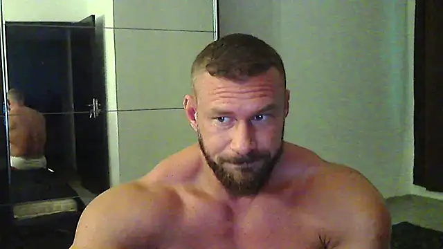 muscularkevin online show from 08/08/26, 03:41