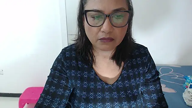 Katha Marck online show from 04/29/26, 12:42