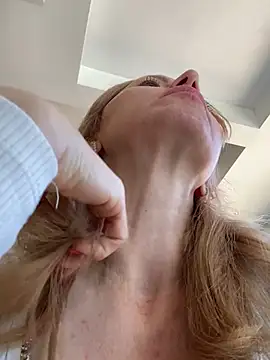 Amazoniiaa online show from 02/10/25, 12:08