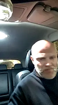 Snapshot of davigochi77bcn chatting on 12/03/24, 06:49 davigochi77bcn online show from 12/03/24, 06:49