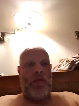 Snapshot of davigochi77bcn chatting on 02/21/25, 09:22 davigochi77bcn online show from 02/21/25, 09:22