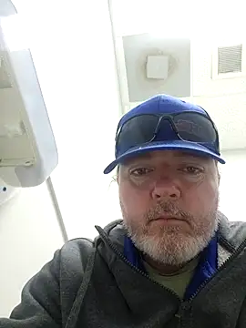 Snapshot of Hotredheadandtoungelasher chatting on 11/01/25, 03:36 Hotredheadandtoungelasher online show from 11/01/25, 03:36