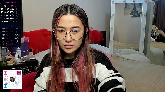 luluuland online show from 12/15/24, 03:13