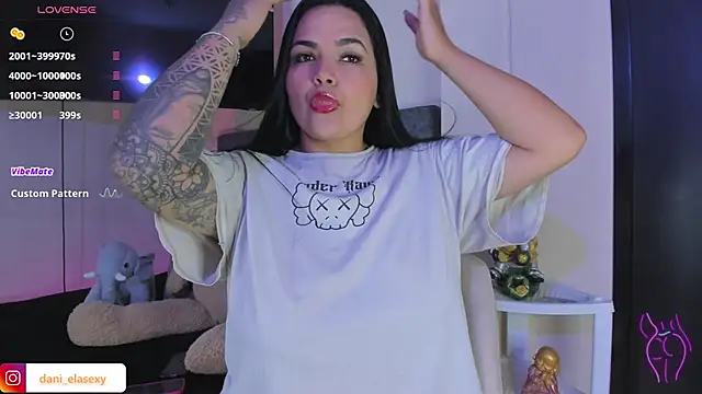 danielasexya1 online show from 12/06/24, 04:47