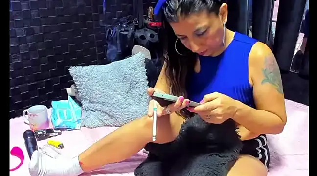 mature sexi40 online show from 02/18/25, 05:42