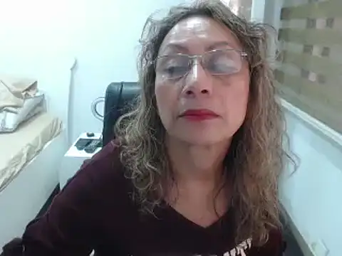 jesy hot online show from 01/04/25, 10:45