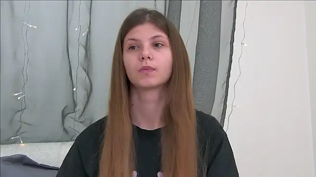 Snapshot of AudreyBarlow chatting on 11/01/25, 10:17 AudreyBarlow online show from 11/01/25, 10:17