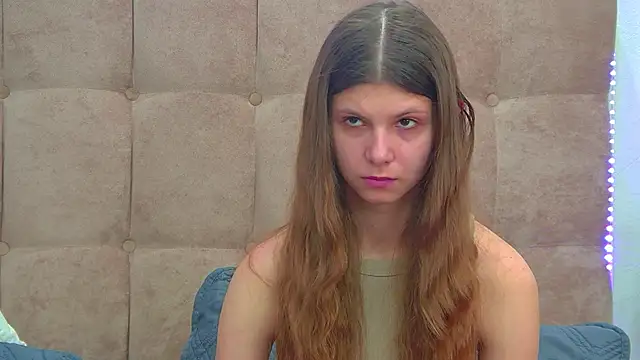 Snapshot of AudreyBarlow chatting on 11/28/25, 01:14 AudreyBarlow online show from 11/28/25, 01:14