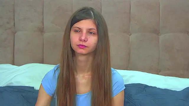 Snapshot of AudreyBarlow chatting on 12/03/25, 06:21 AudreyBarlow online show from 12/03/25, 06:21