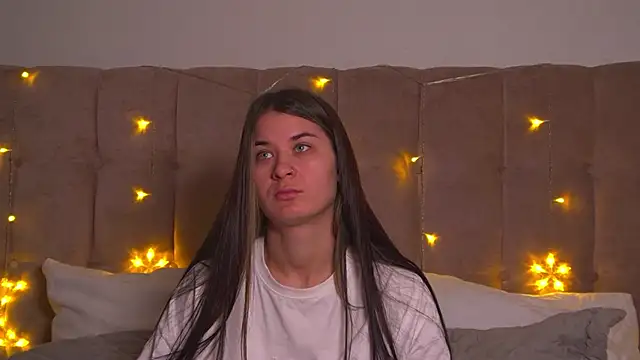 RachelSimpson online show from 12/08/24, 06:28