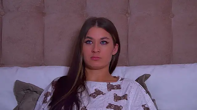 RachelSimpson online show from 01/17/25, 03:55