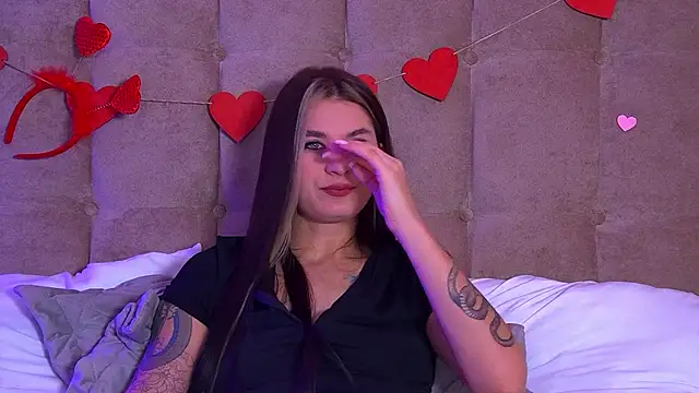 RachelSimpson online show from 02/18/25, 12:37